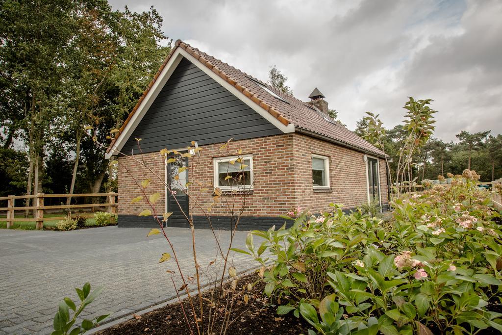 Het Kleine Landgoed Villa Haarle Exteriör bild
