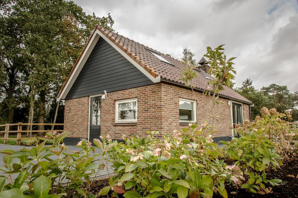 Het Kleine Landgoed Villa Haarle Exteriör bild