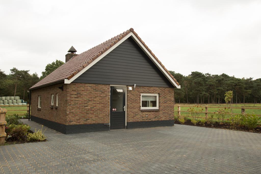 Het Kleine Landgoed Villa Haarle Exteriör bild