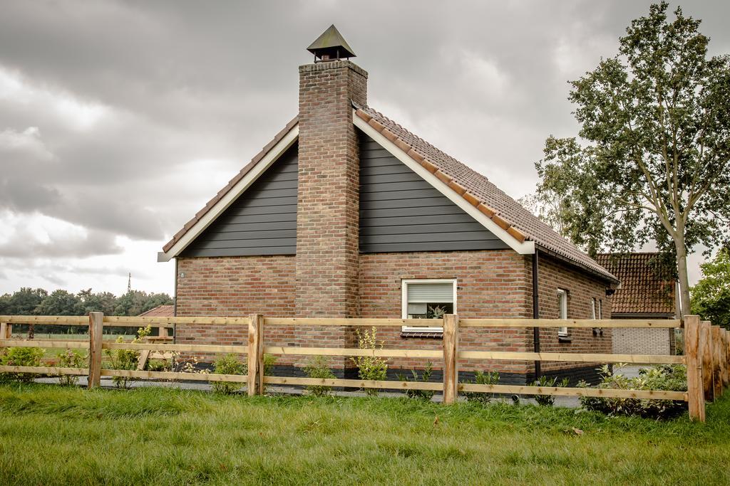 Het Kleine Landgoed Villa Haarle Exteriör bild